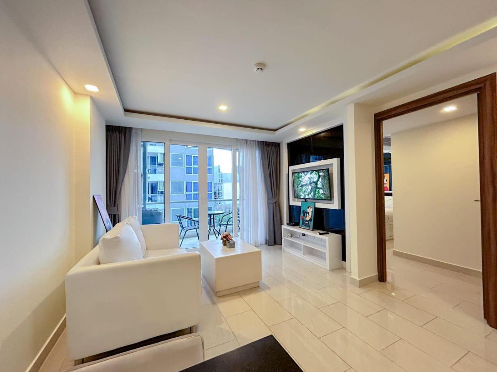 Grand Avenue Residence Condominium Паттайя Экстерьер фото